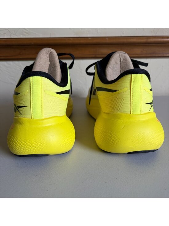 Reebok Zignition Sneakers Electric Yellow Black Men\'s US 8 100228713 Running Spr main image 4